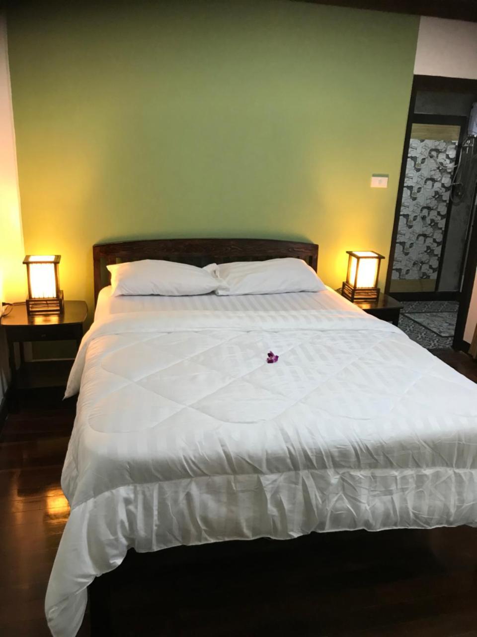 Boutique Hotel & Restaurant, Jaidee Bamboo Huts Chiang Mai Eksteriør bilde