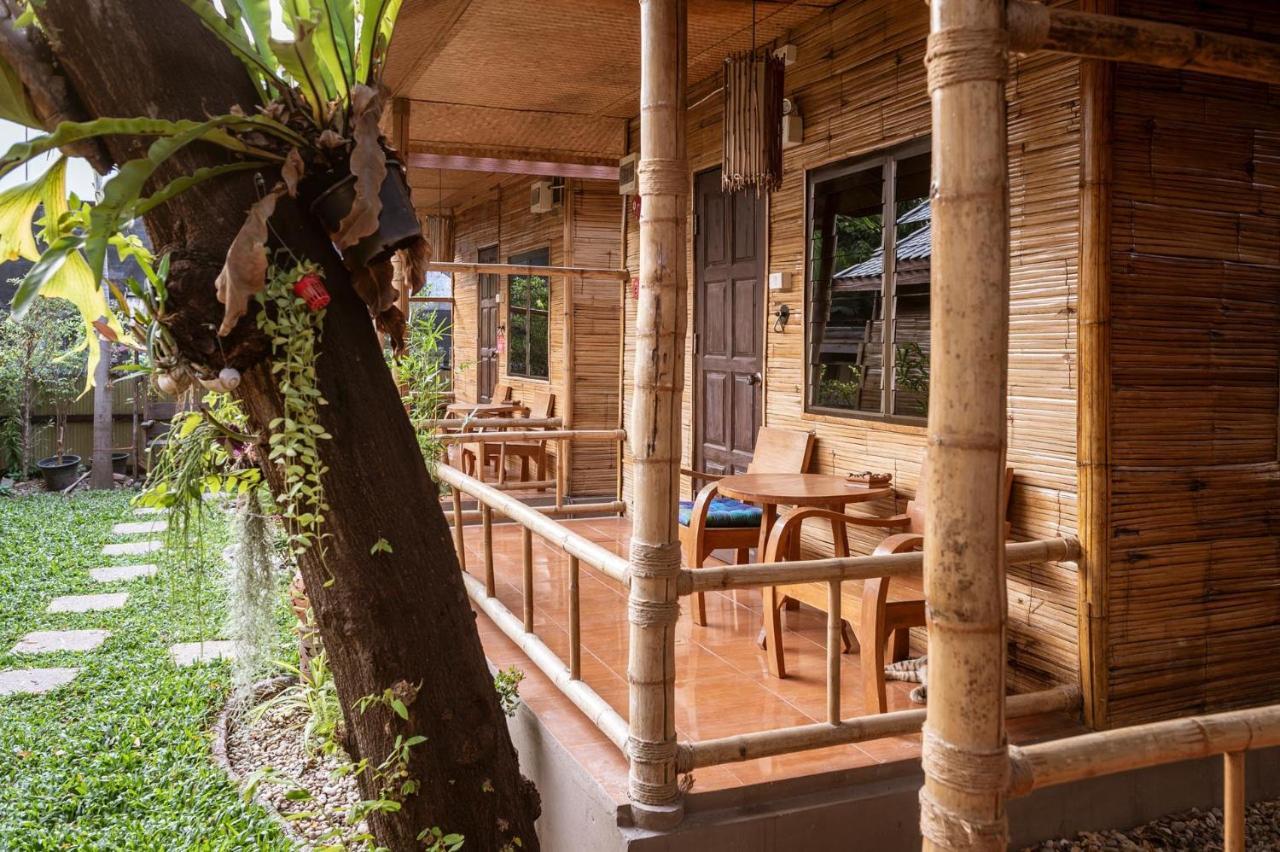 Boutique Hotel & Restaurant, Jaidee Bamboo Huts Chiang Mai Eksteriør bilde